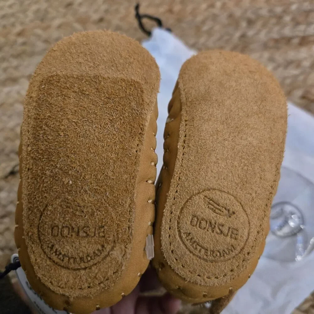 DONSJË AMSTERDAM Kapi Classic Booties | Lion | Caramel Nubuck 0-6mos‎ NWT